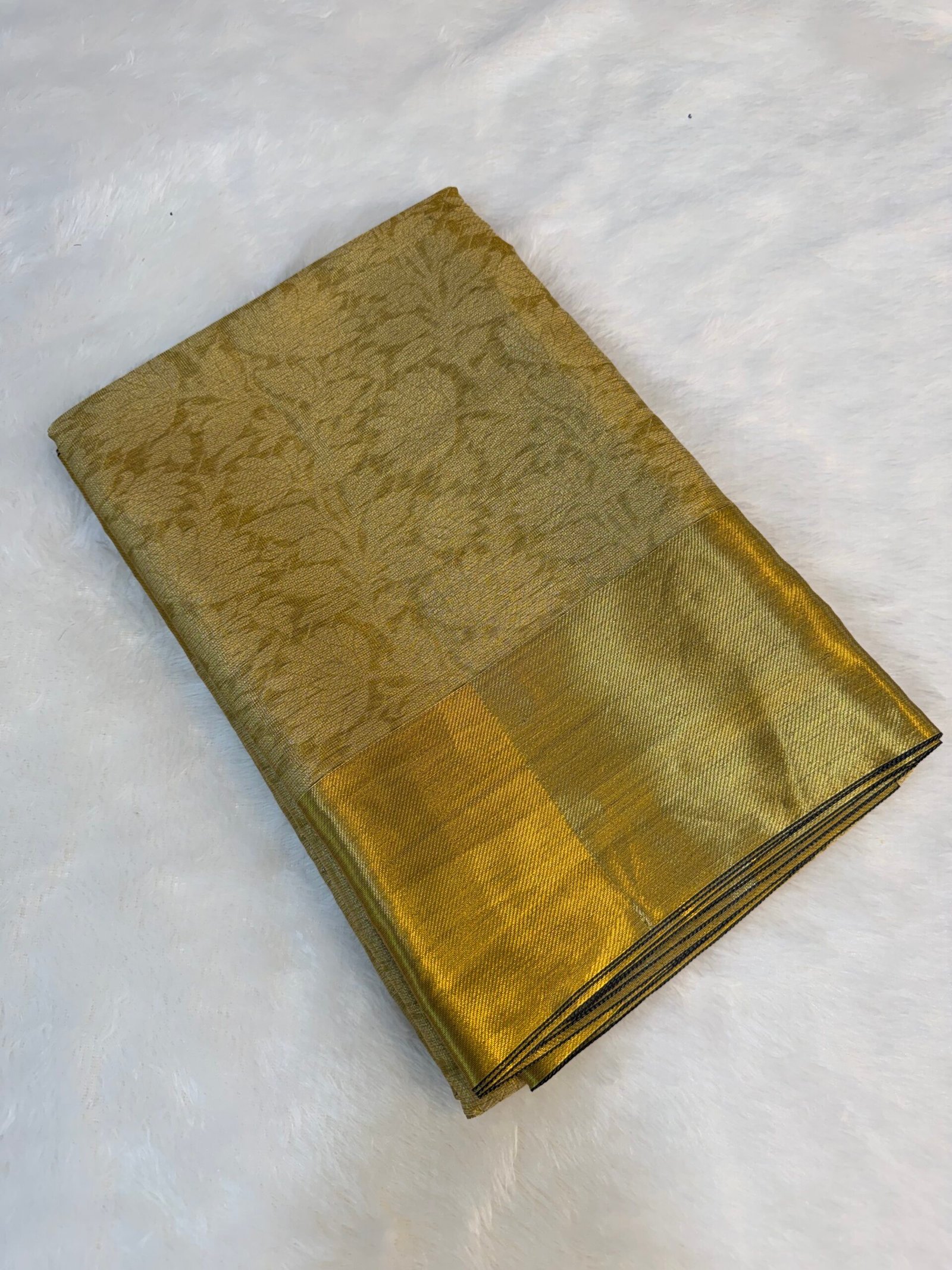 IMG_0588 2 Nita Gold Tissue - Image 1