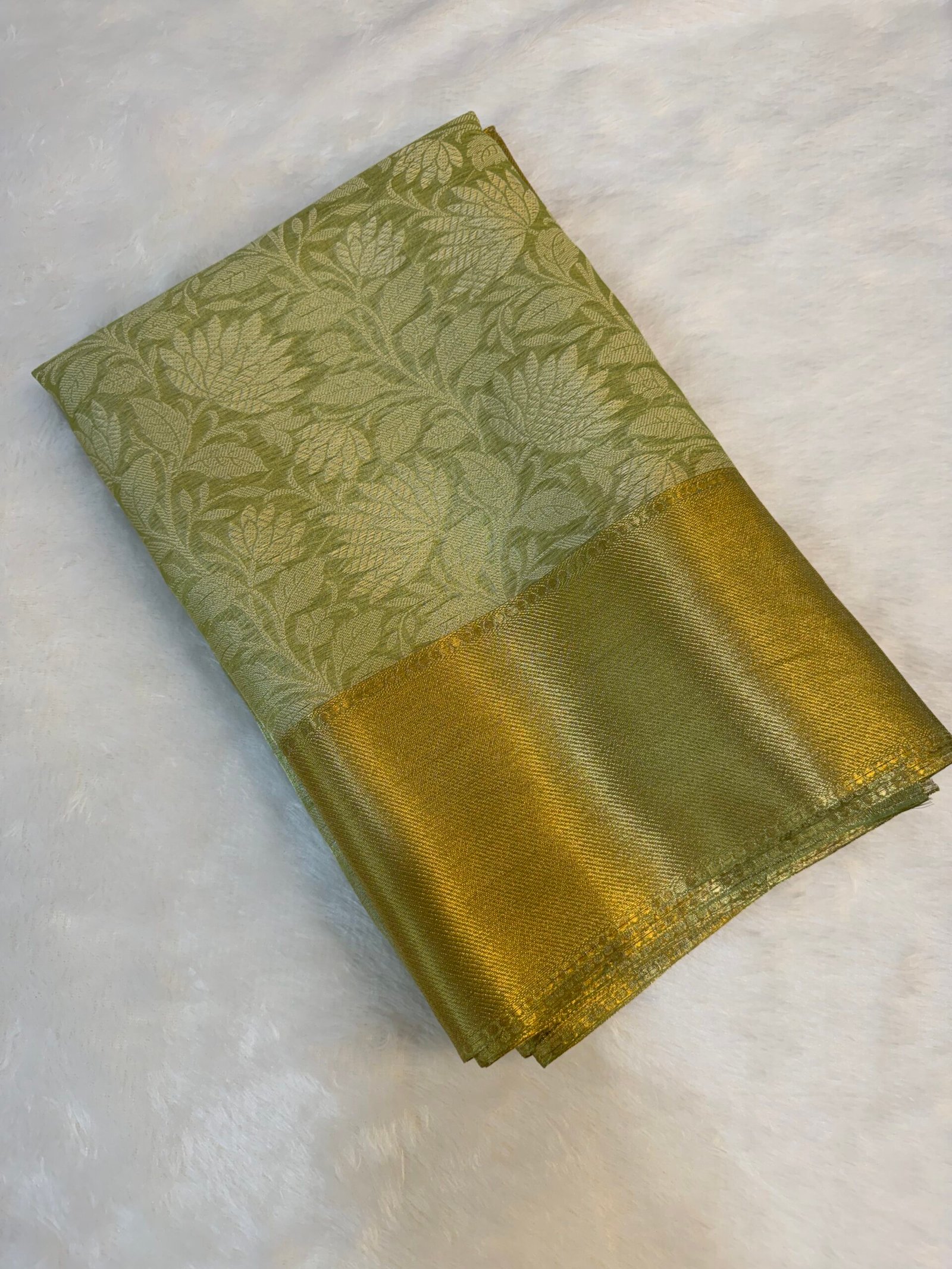 IMG_0591 Nita Pista Green Tissue - Image 1
