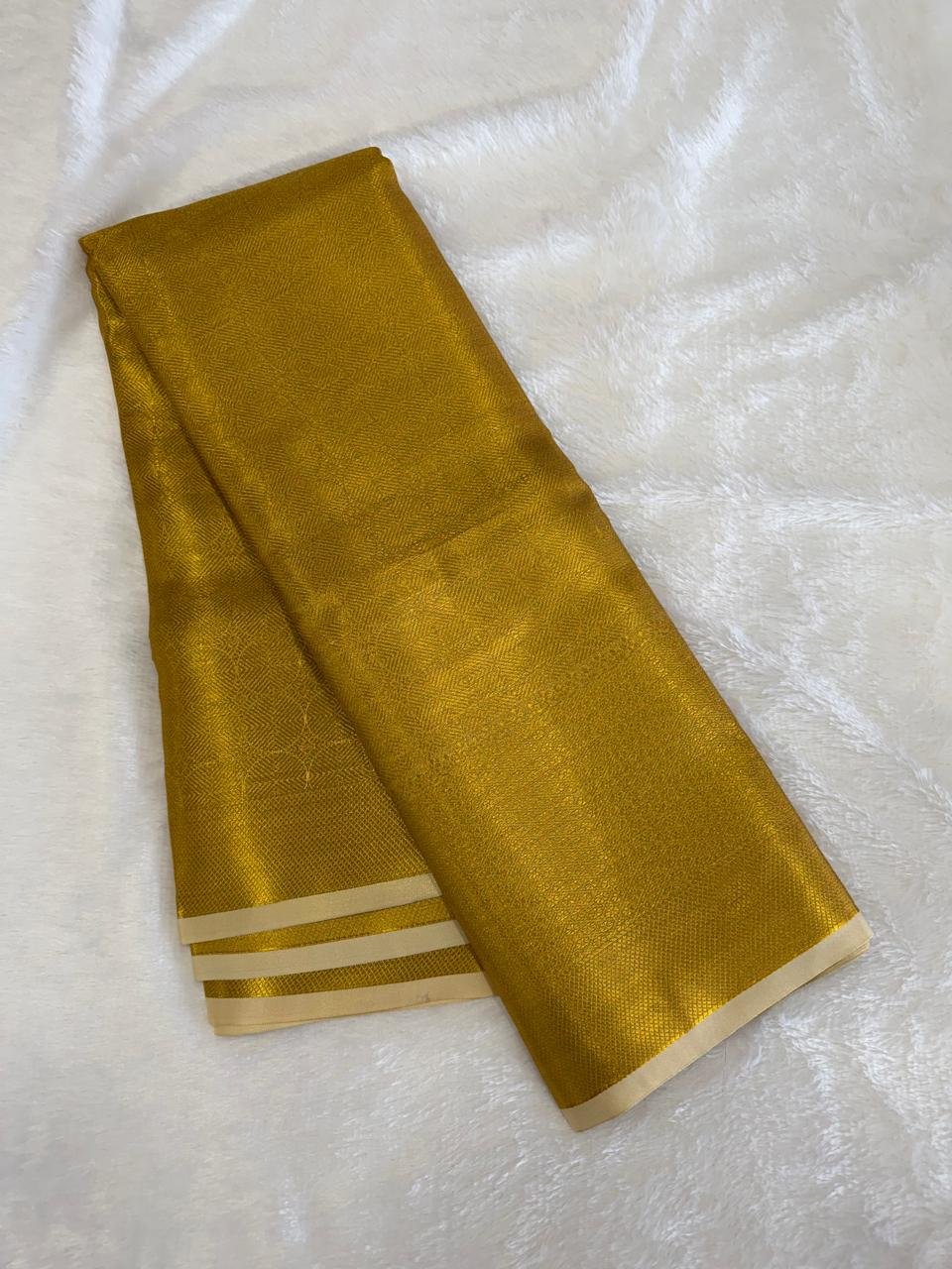 PHOTO-2026-10-06-10-29-23 2 ThangaVettai Saree - Image 1