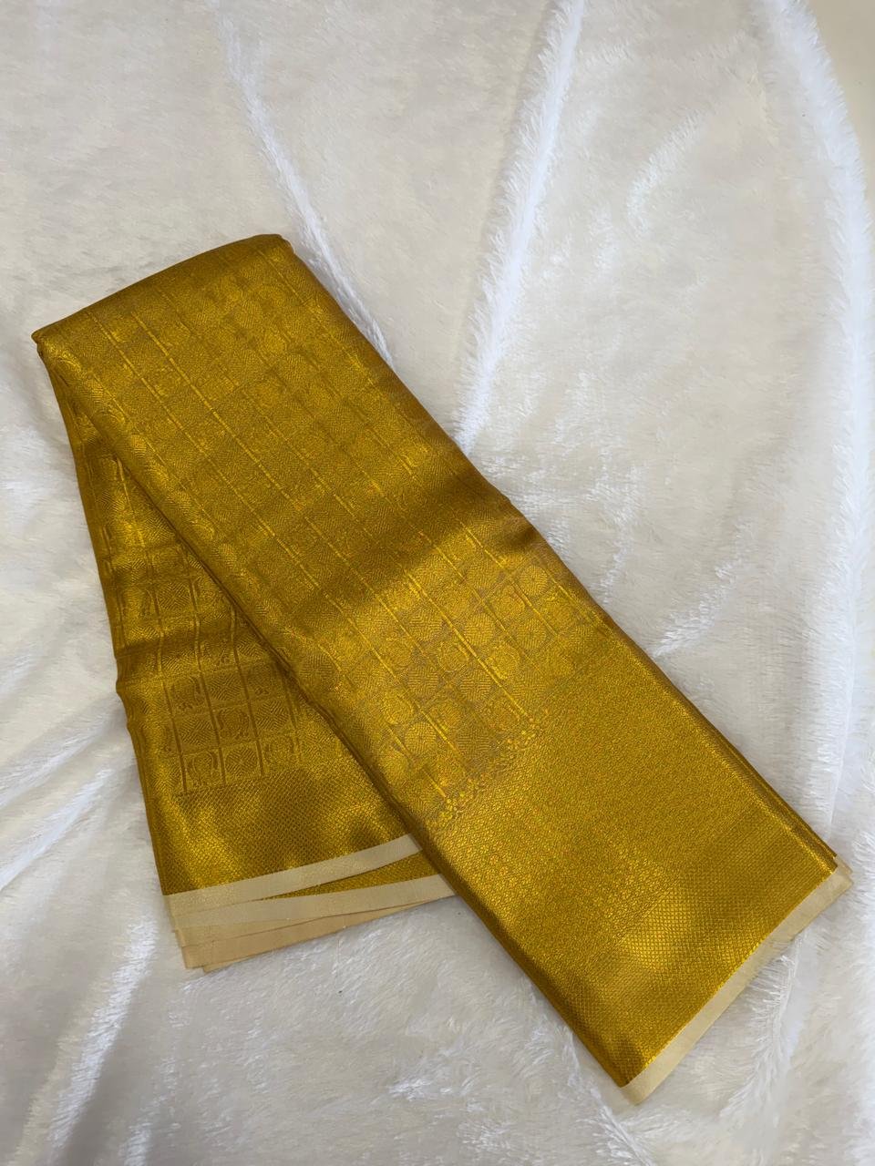 PHOTO-2026-10-06-10-29-23 ThangaVettai Saree - Image 1